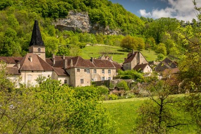 Baume-les-Messieurs : un des plus beaux village de France