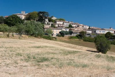 Itinéraire dans le Lubéron : Murs