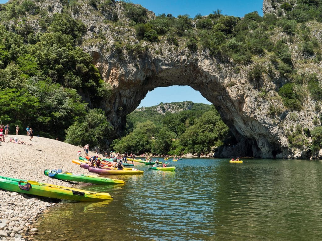 Descente de l'Ardèche en kayak : le Pont d'Arc
