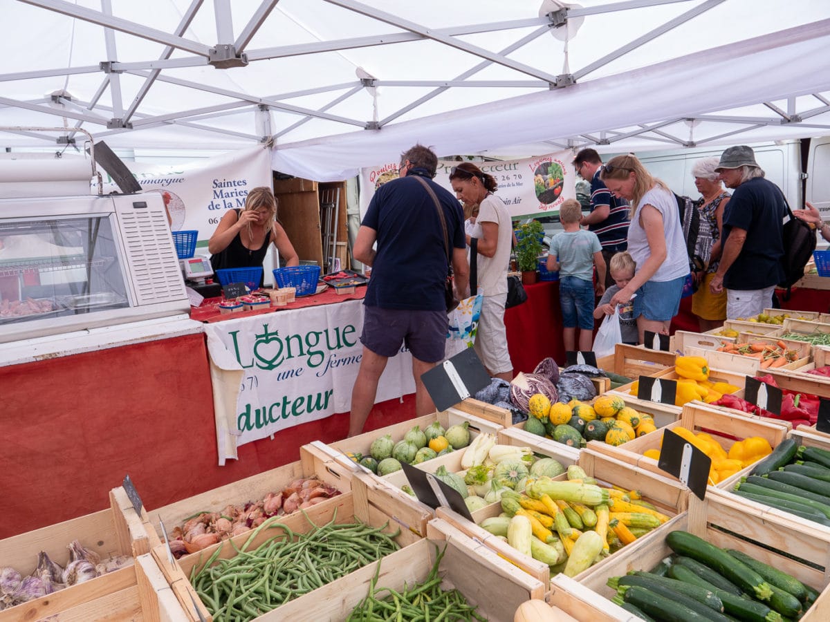 Marché Camargue : Saintes Maries de la Mer