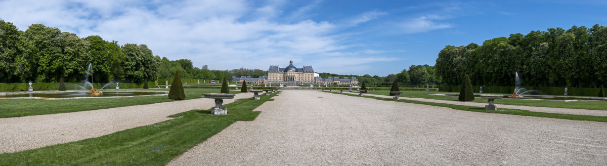 Vue panoramique sur le château de Vaux-le-Vicomte